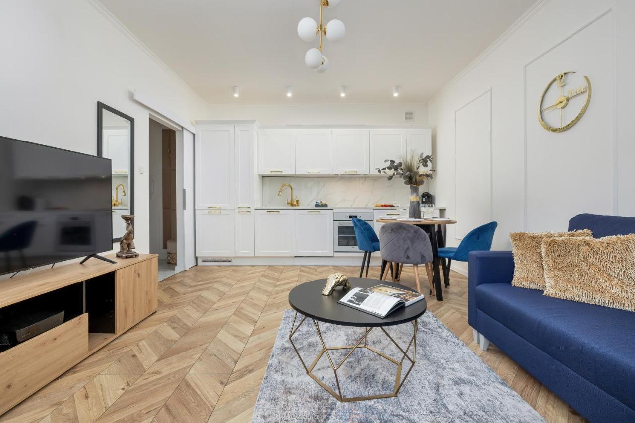 Beautiful One Bedroom Apartment Zamkowa By Rent Like Home Gdańsk Exteriör bild