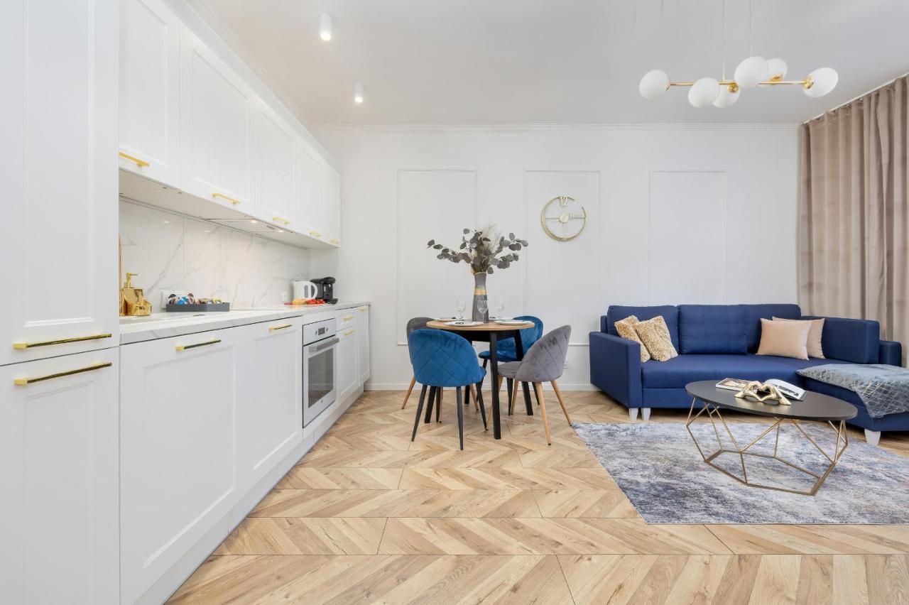 Beautiful One Bedroom Apartment Zamkowa By Rent Like Home Gdańsk Exteriör bild